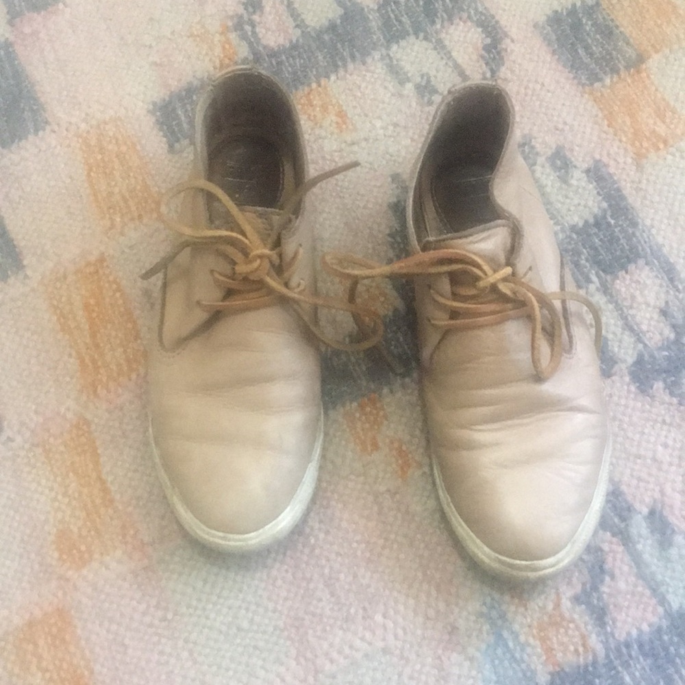 Frye sneaker